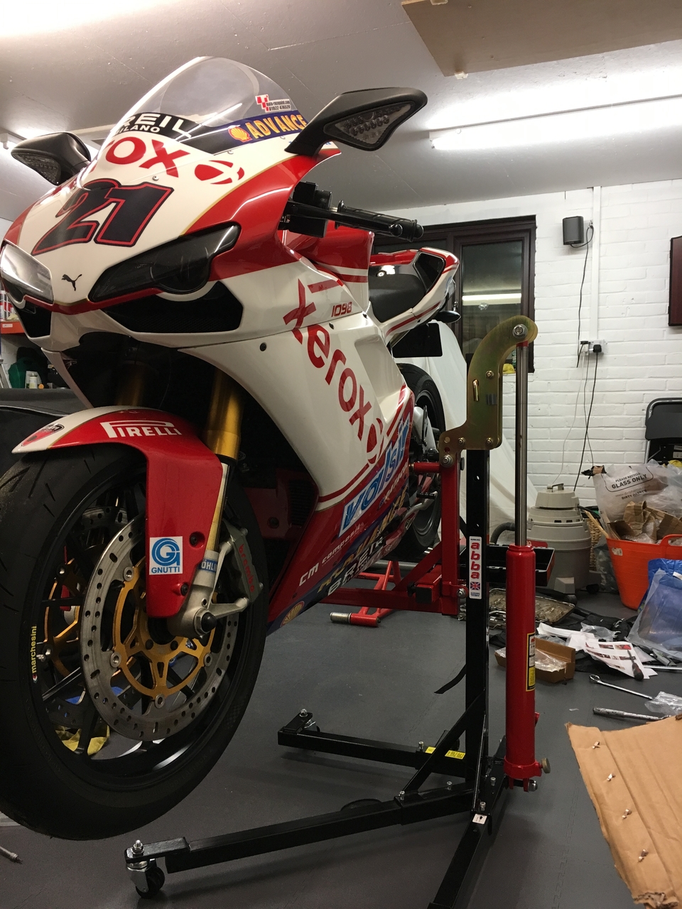 Got a new Abbalift which after a bit of fiddling lifted it