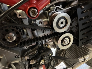 Oil pressure