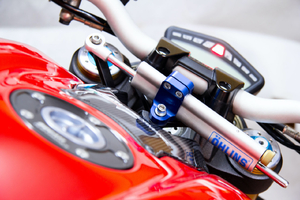 Ohlins steering