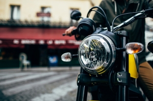 12-27 DUCATI SCRAMBLER