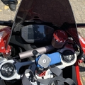 Cockpit ram bolt quadlock
