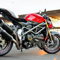 My Streetfighter s 2009 full accessories Ducati Performance.
