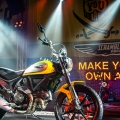 1-55 DUCATI SCRAMBLER